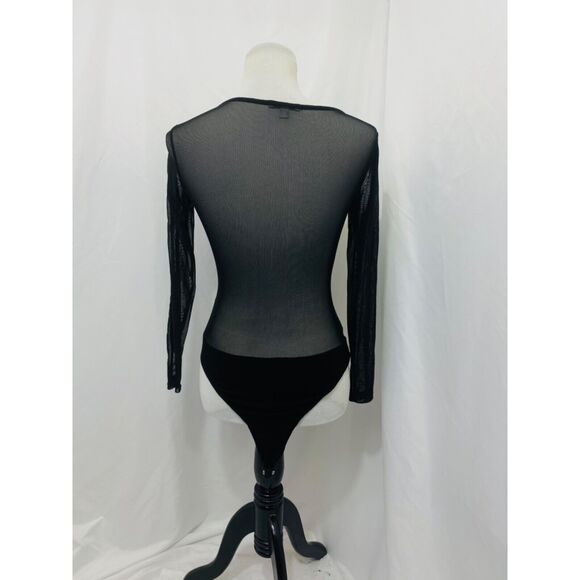Charlotte Russe Women's One-Piece Black Mesh Long Sleeve Size Small - Picture 3 of 9